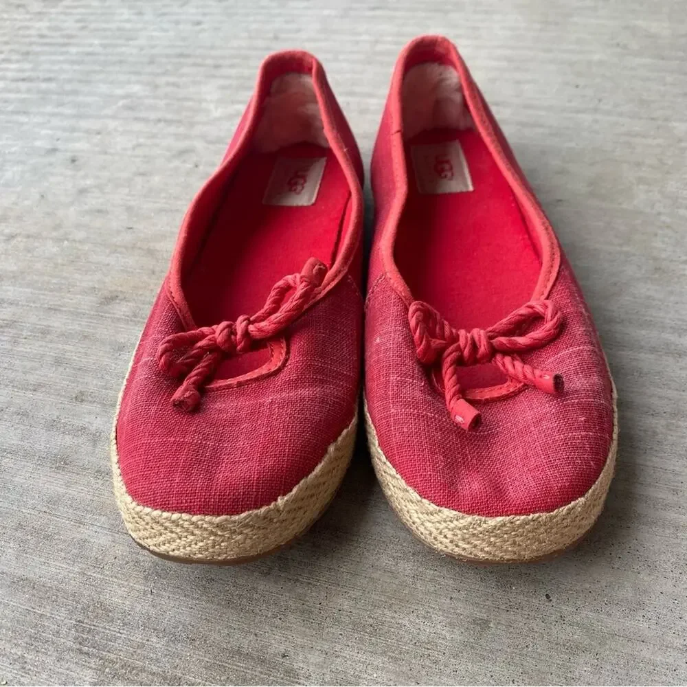 UGG Red canvas Espadrille slip on loafer with Decorative Bows size 8.5 women
